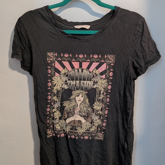 πͺ Vintage Tees! Spell Spirit Of The Wild XS And Follow The Sun Small - Picture 2 of 14